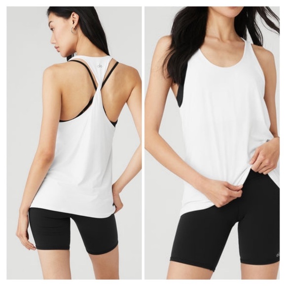 ALO Yoga Tops - NWT ALO Yoga Don’t Get It Twisted Tank in White Sz. Large